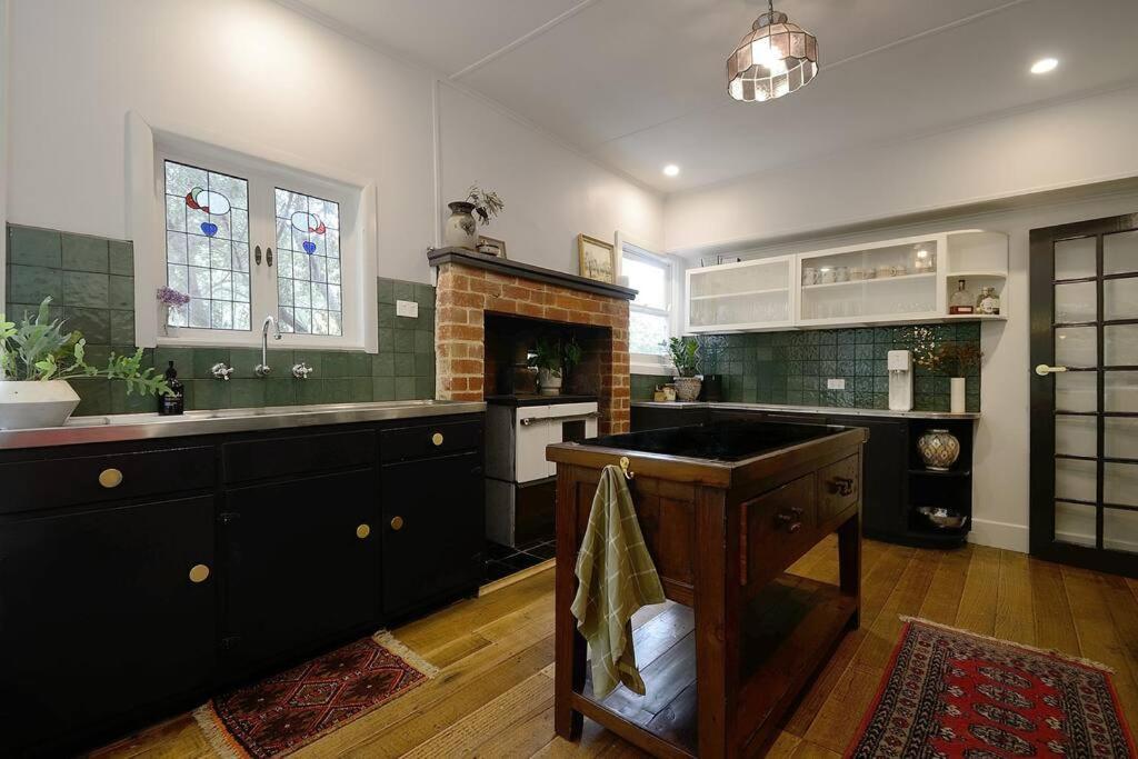 Harrys House Warburton - Peaceful Riverside Cottage In The Perfect Location Exterior foto